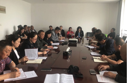 物產(chǎn)配送公司所屬黨支部召開“不忘初心、牢記使命”主題教育專題研討會(huì)